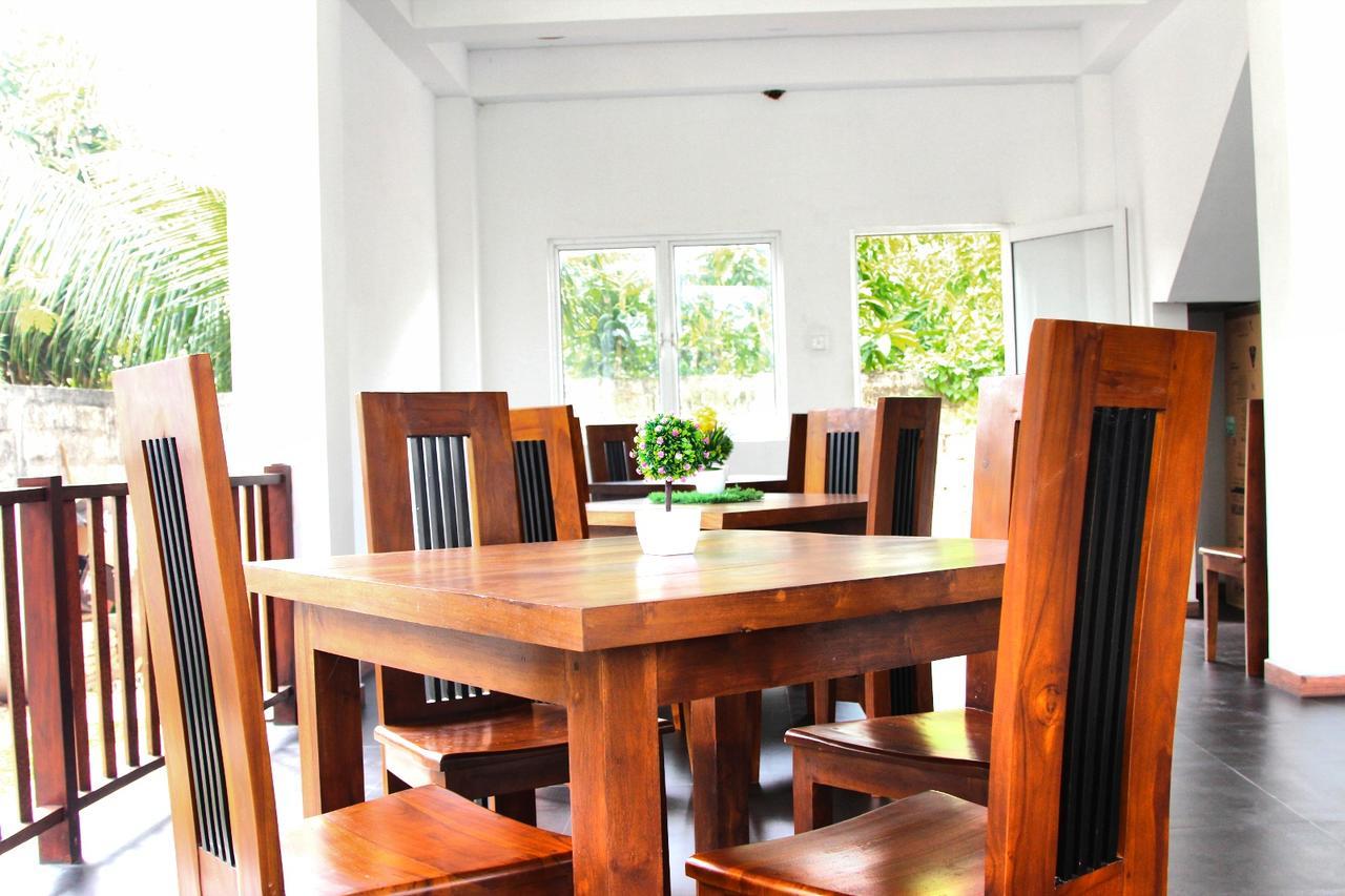Himawari Beach Villa Matara Exterior photo